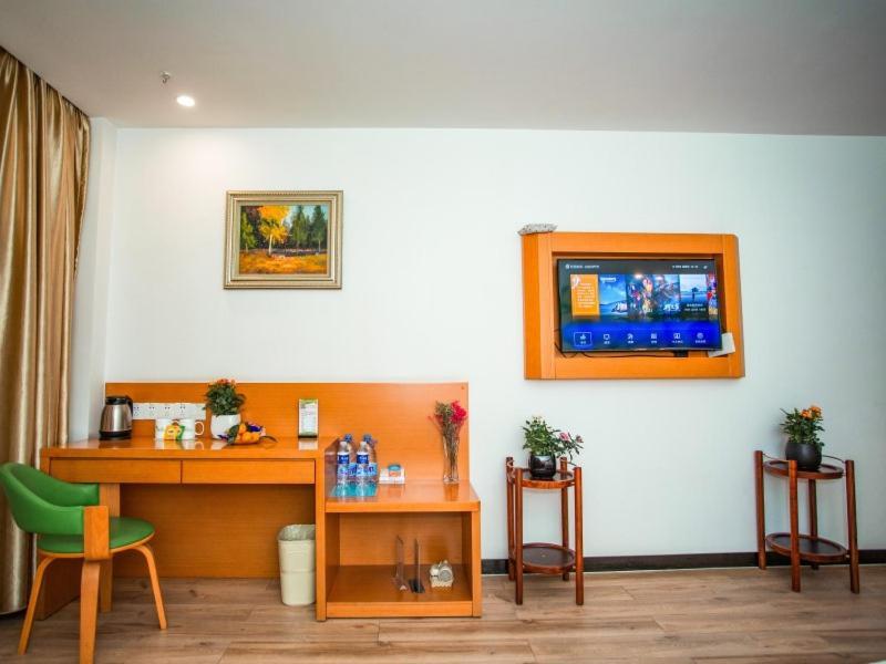 Vatica Shangdong Zaozhuang Tengzhou Railway Station Hotel Buitenkant foto