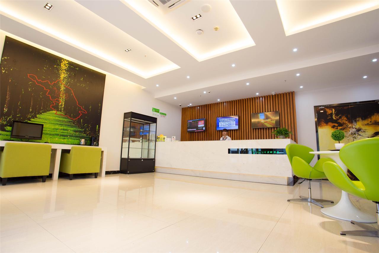 Vatica Shangdong Zaozhuang Tengzhou Railway Station Hotel Buitenkant foto